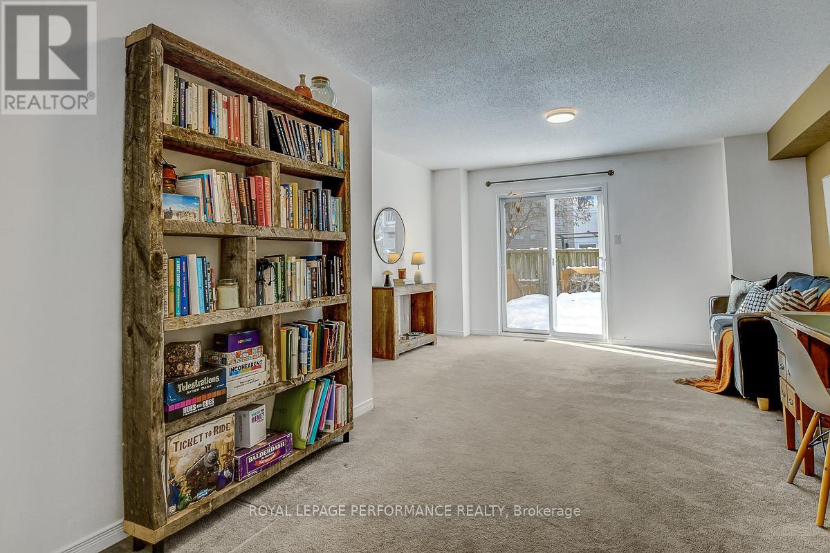 95 Manhattan Crescent, Ottawa, Ontario  K2C 4B7 - Photo 38 - X12762824