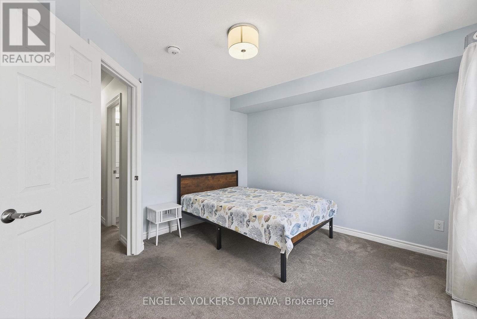 520 Ozawa Private, Ottawa, Ontario  K1K 4Z8 - Photo 35 - X12762872