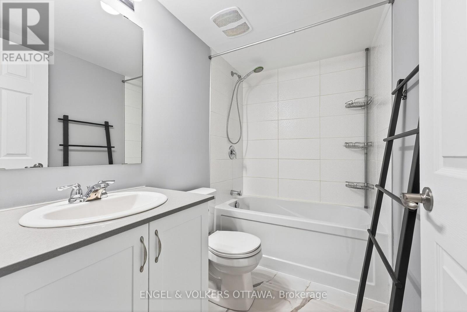 520 Ozawa Private, Ottawa, Ontario  K1K 4Z8 - Photo 36 - X12762872