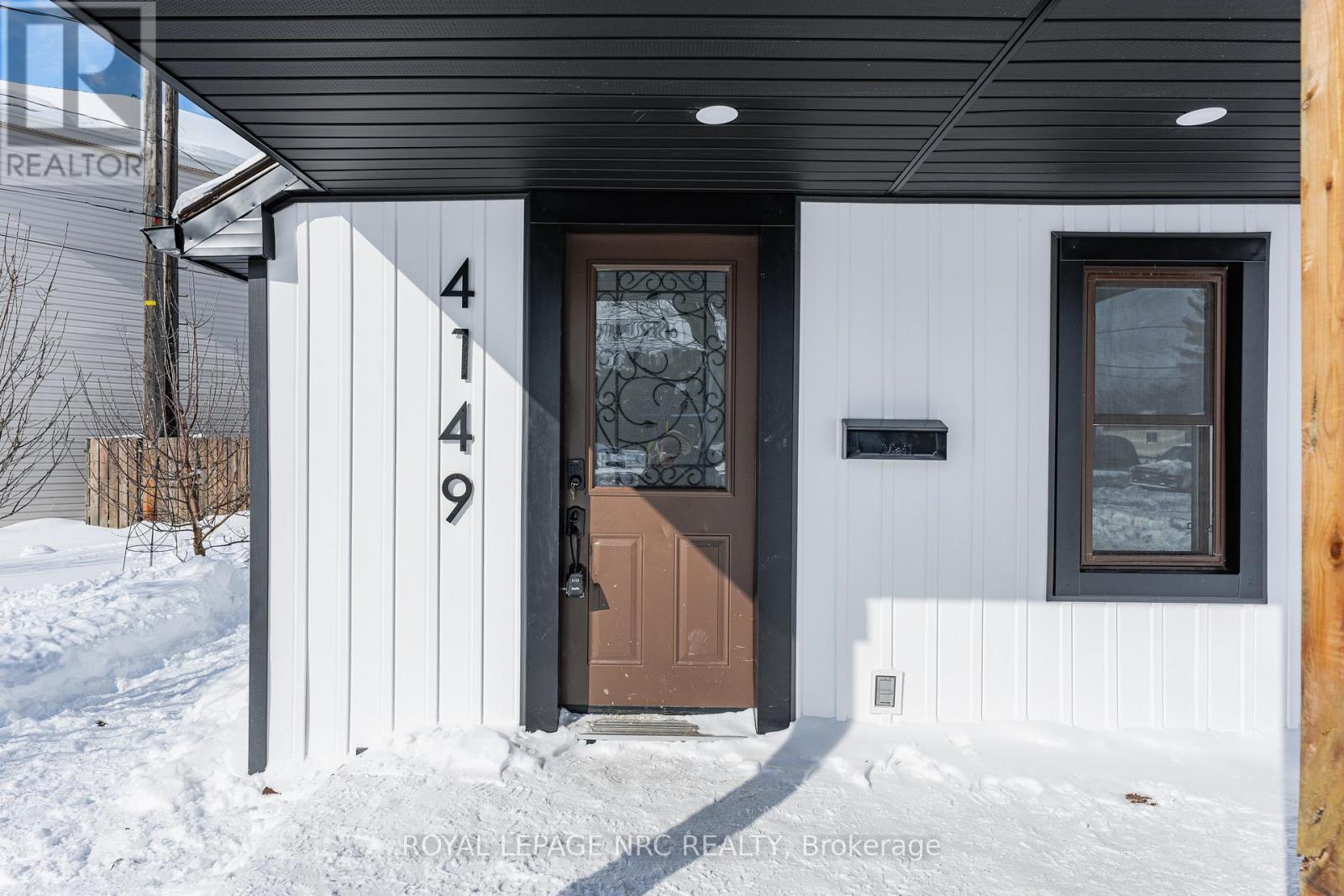 4149 Welland Street, Niagara Falls, Ontario  L2G 6J9 - Photo 5 - X12762916