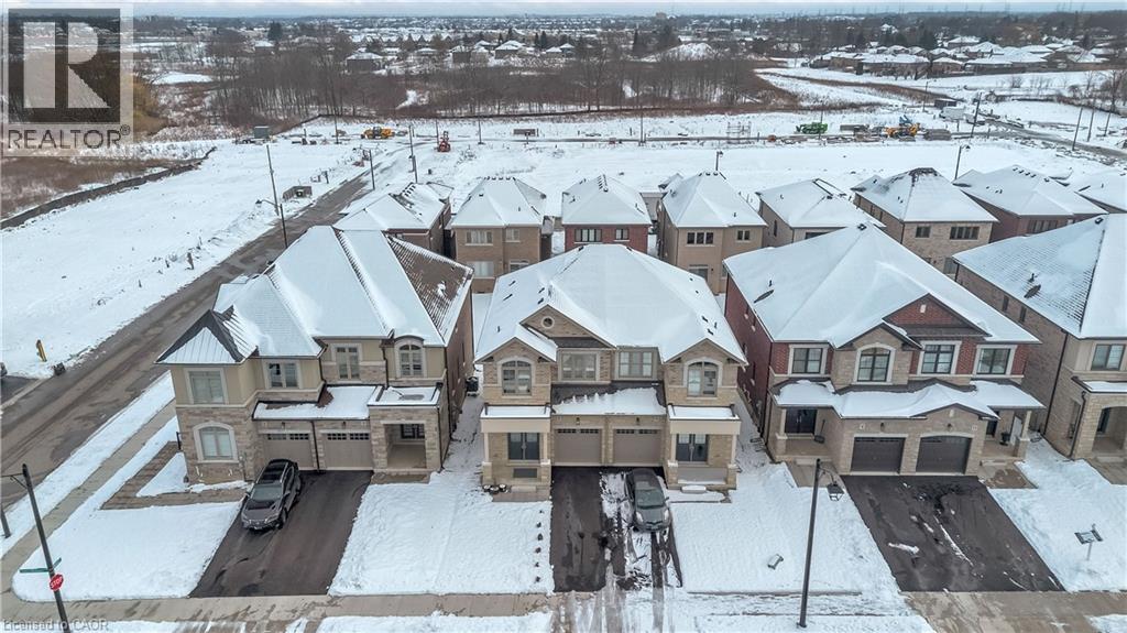 5 Cherry Blossom Heights, Hamilton, Ontario  L9B 0E9 - Photo 34 - 40803107