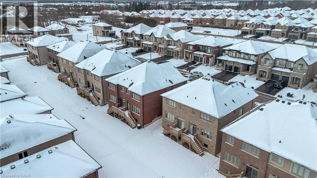 5 Cherry Blossom Heights, Hamilton, Ontario  L9B 0E9 - Photo 38 - 40803107