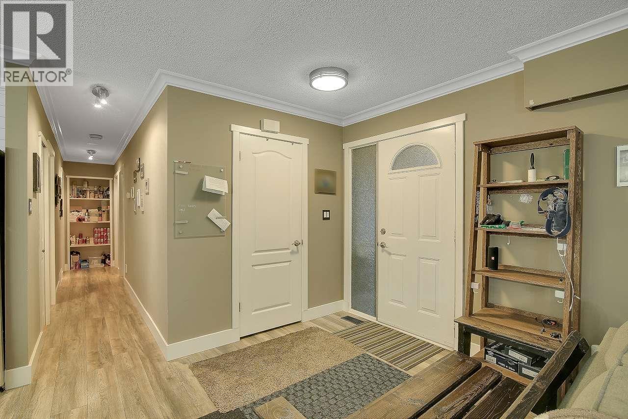 24835 Smith Avenue, Maple Ridge, British Columbia  V4R 2A7 - Photo 10 - R3085502