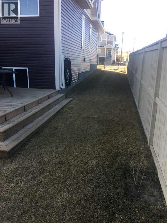1100 Bayview Gardens Sw, Airdrie, Alberta  T4B 5K4 - Photo 28 - A2279185
