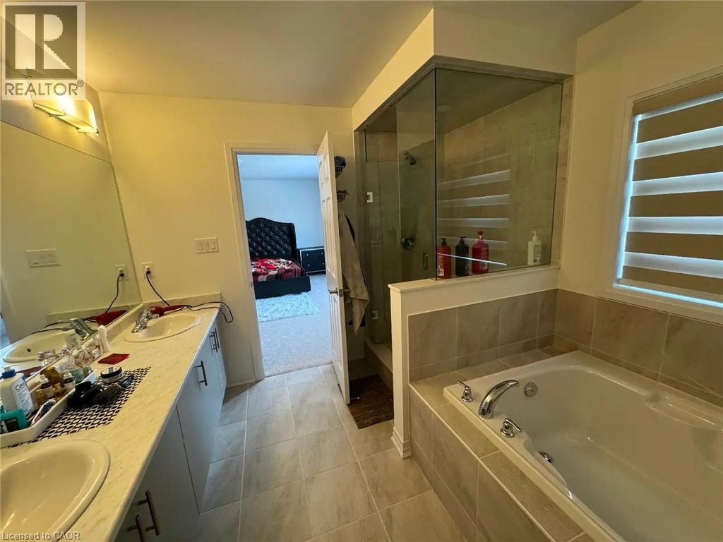 147 Gillespie Drive, Brantford, Ontario  N3T 0K4 - Photo 6 - 40803139