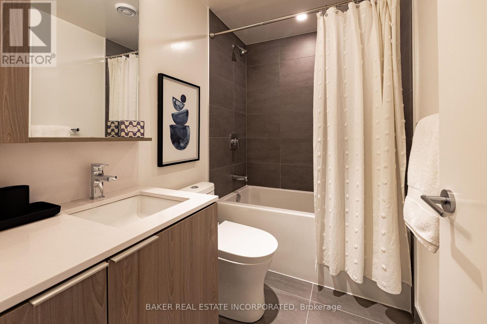 2907 - 223 Redpath Avenue, Toronto, Ontario  M4P 0E8 - Photo 8 - C12762732