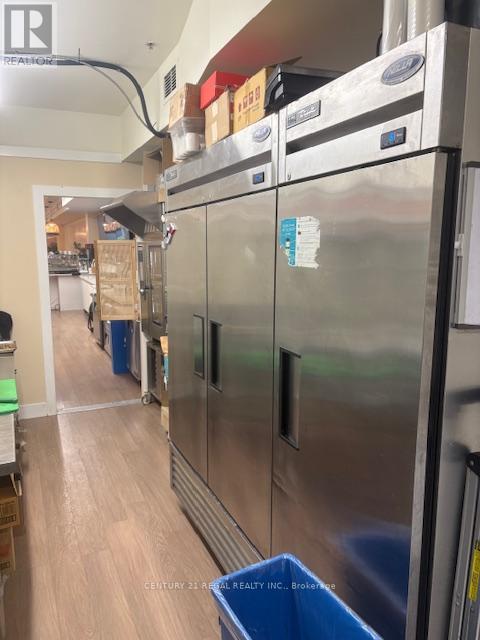 367 King Street W, Toronto, Ontario  M5V 1K1 - Photo 7 - C12762752