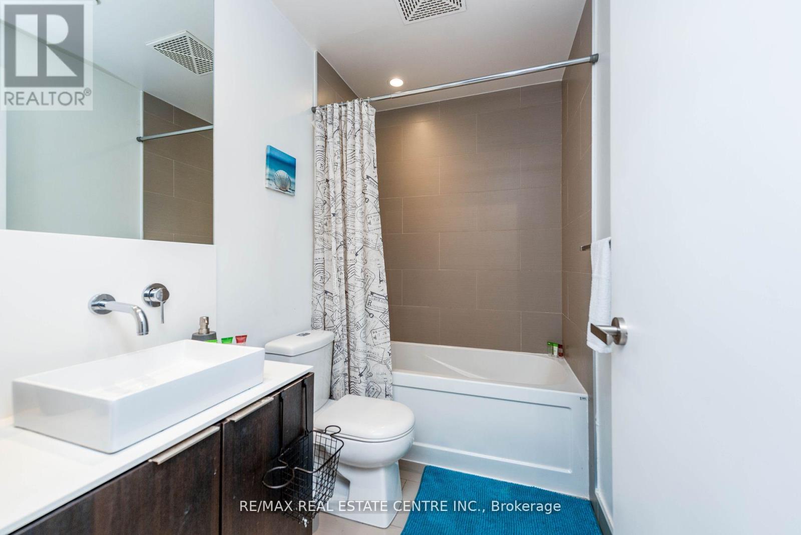 903 - 159 Dundas Street E, Toronto, Ontario  M5B 1E4 - Photo 17 - C12762756