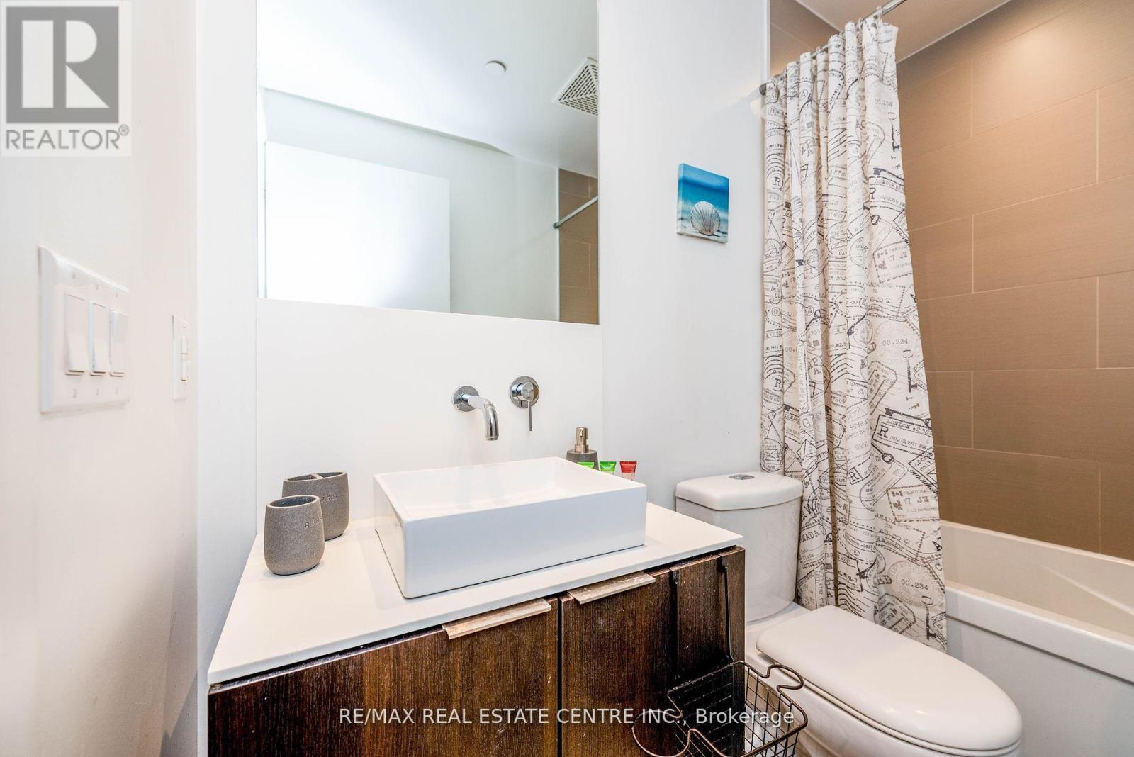 903 - 159 Dundas Street E, Toronto, Ontario  M5B 1E4 - Photo 18 - C12762756