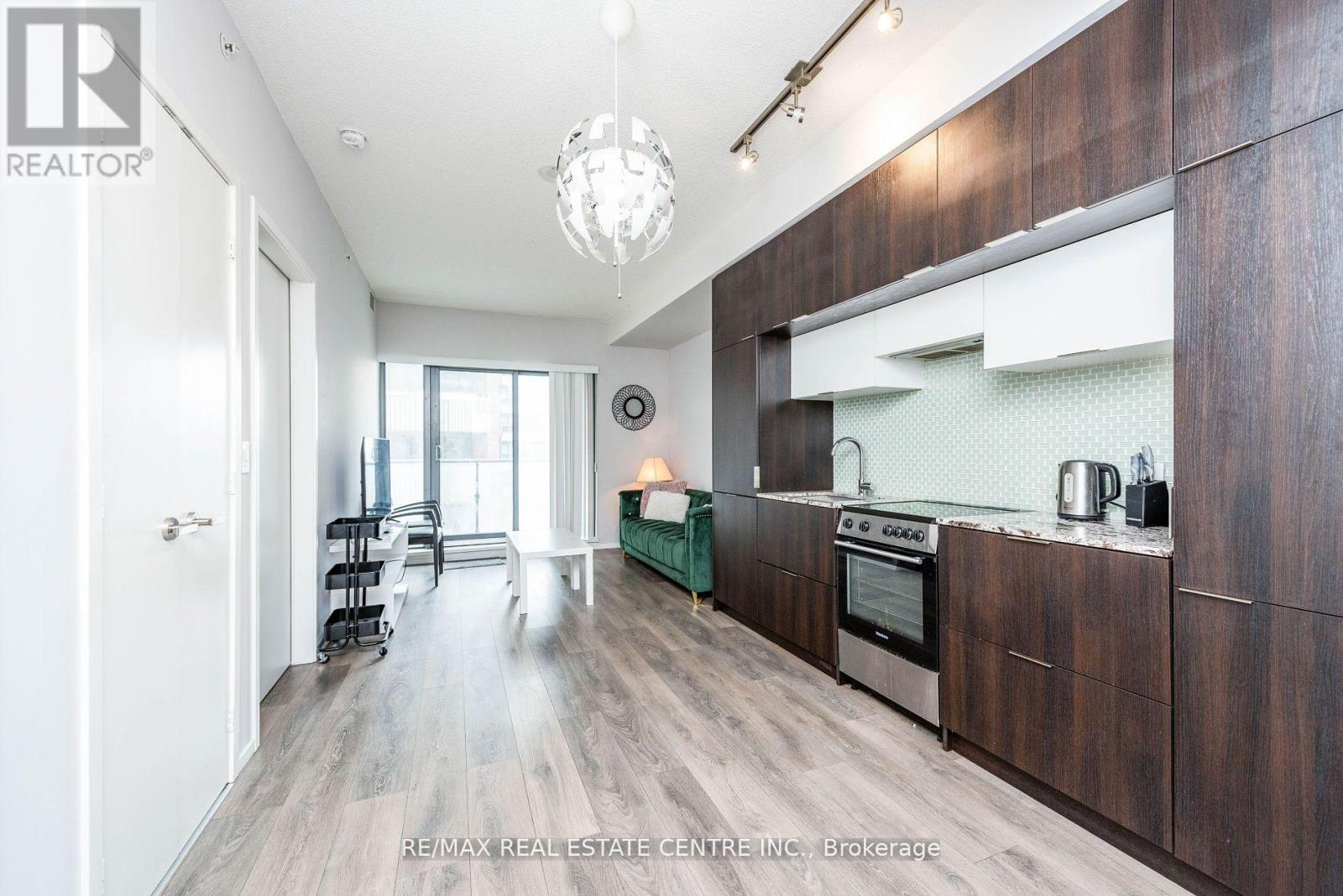 903 - 159 Dundas Street E, Toronto, Ontario  M5B 1E4 - Photo 8 - C12762756