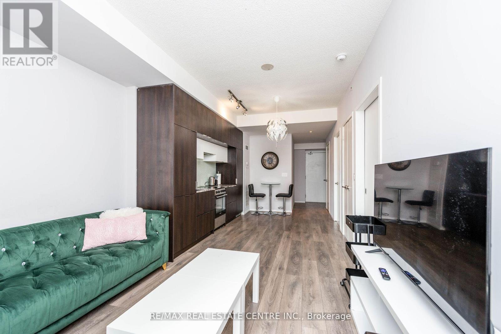 903 - 159 Dundas Street E, Toronto, Ontario  M5B 1E4 - Photo 9 - C12762756