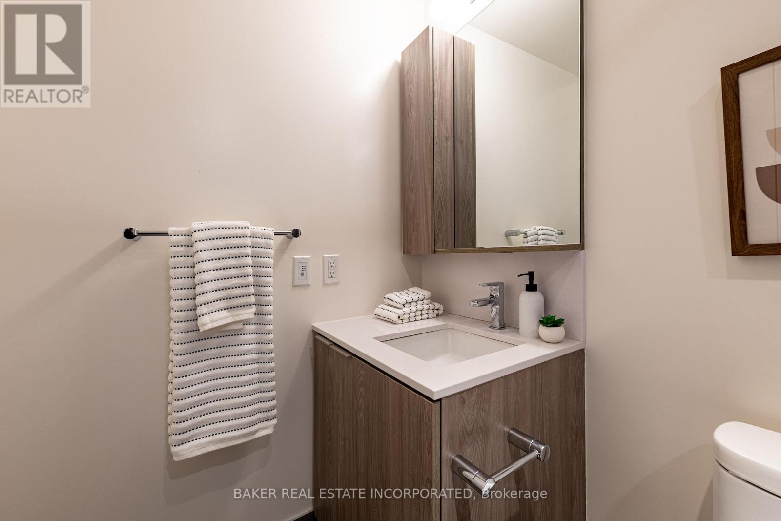 3312 - 223 Redpath Avenue, Toronto, Ontario  M4P 0E8 - Photo 25 - C12762770