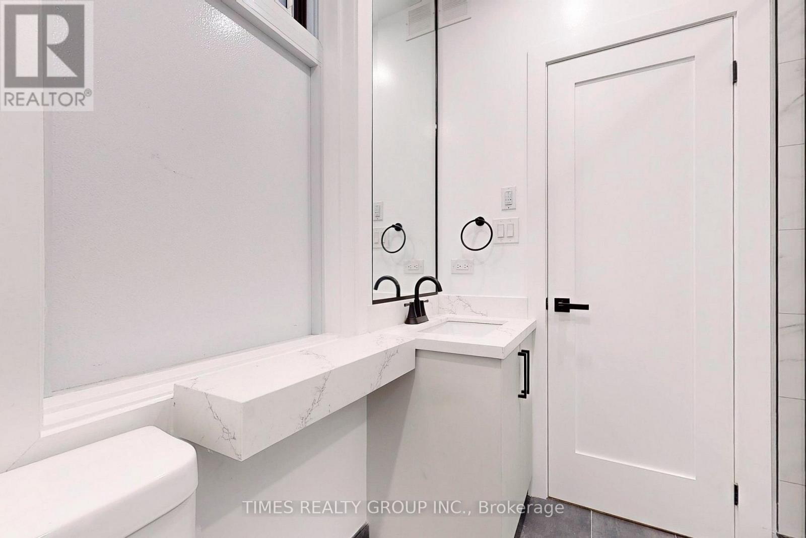 71 Gloucester Street, Toronto, Ontario  M4Y 2E5 - Photo 19 - C12762850