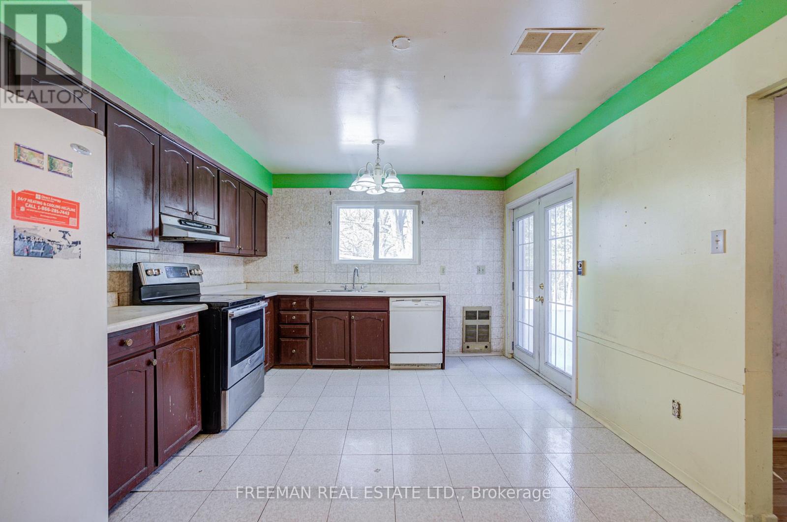 176 Cassandra Boulevard, Toronto, Ontario  M3A 1T3 - Photo 10 - C12762904