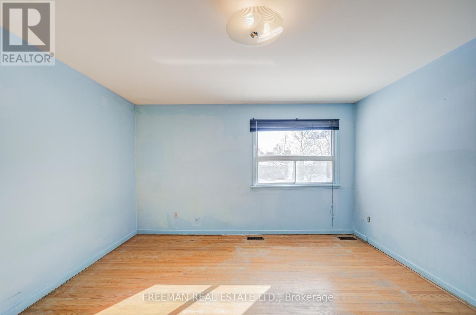 176 Cassandra Boulevard, Toronto, Ontario  M3A 1T3 - Photo 13 - C12762904