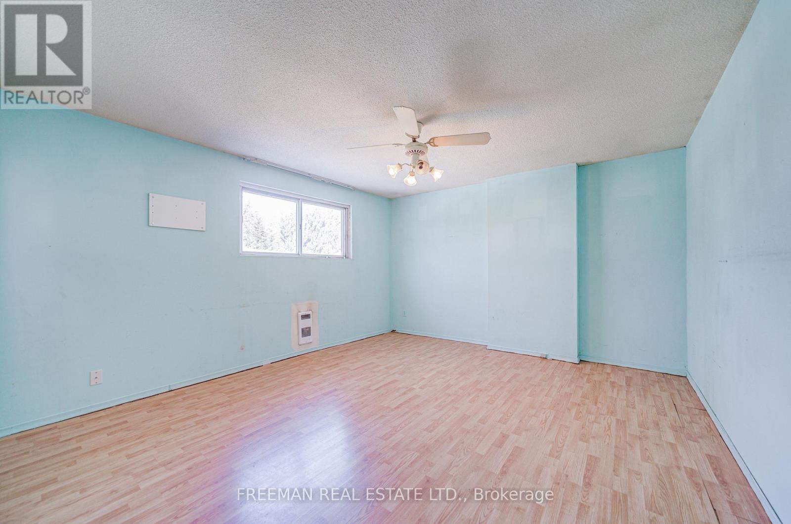 176 Cassandra Boulevard, Toronto, Ontario  M3A 1T3 - Photo 18 - C12762904