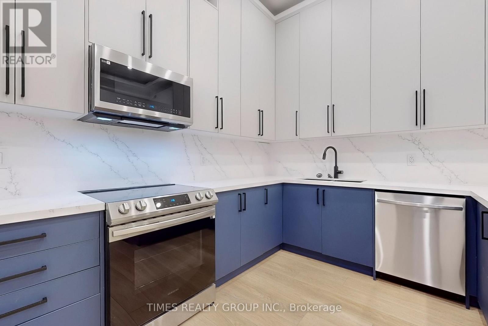 71 Gloucester Street, Toronto, Ontario  M4Y 2E5 - Photo 11 - C12762936