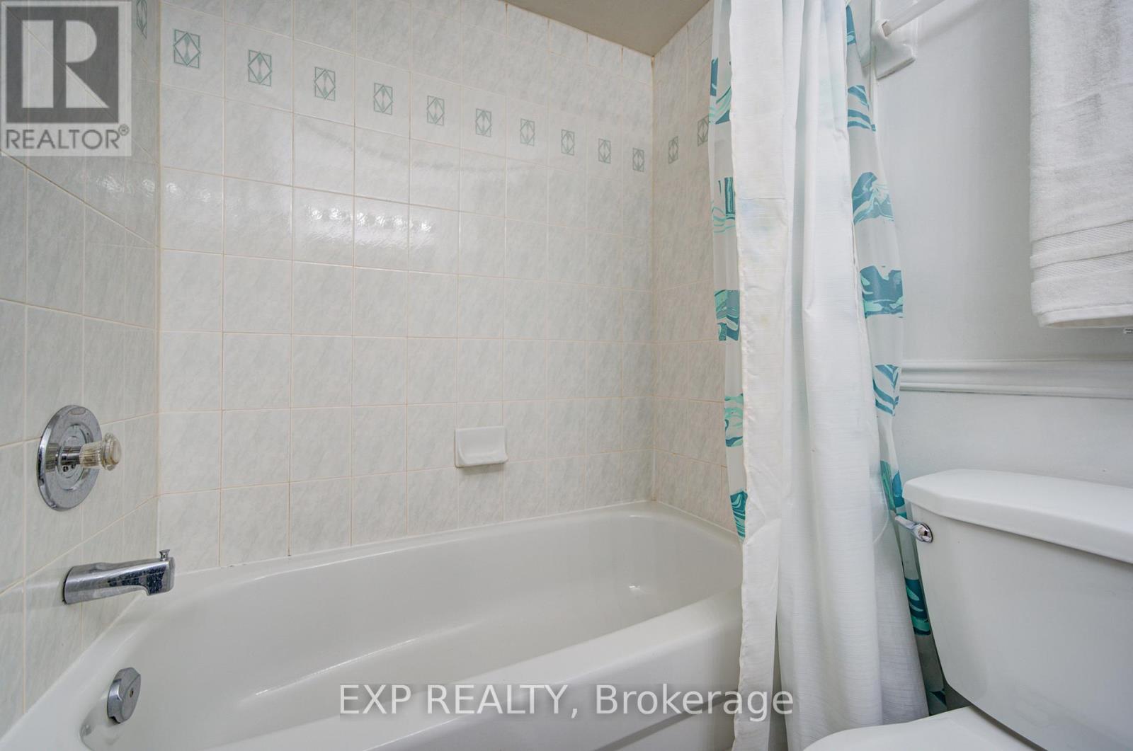 9 Threadgold Court, Whitby, Ontario  L1P 1L9 - Photo 33 - E12762726