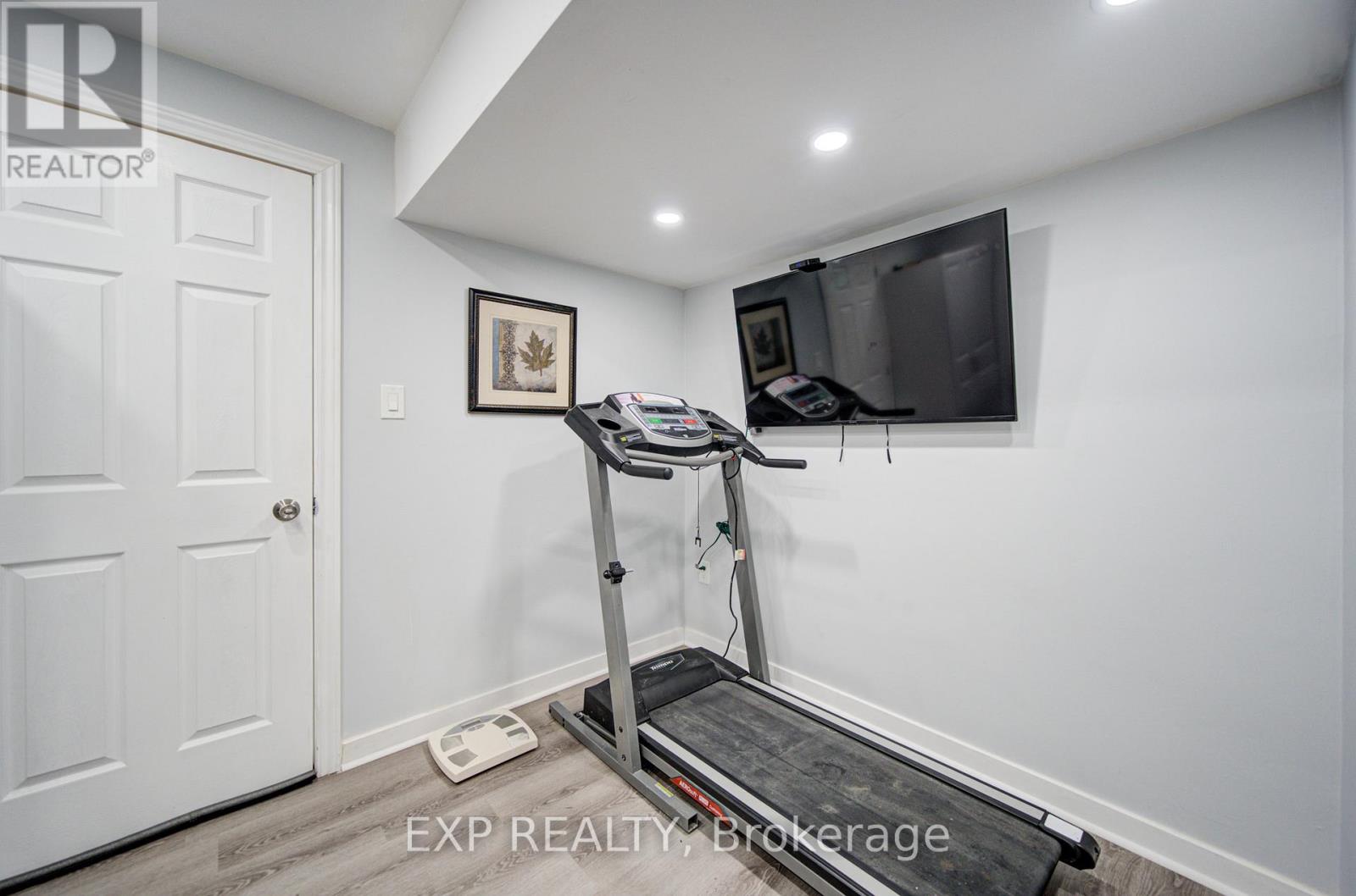 9 Threadgold Court, Whitby, Ontario  L1P 1L9 - Photo 40 - E12762726