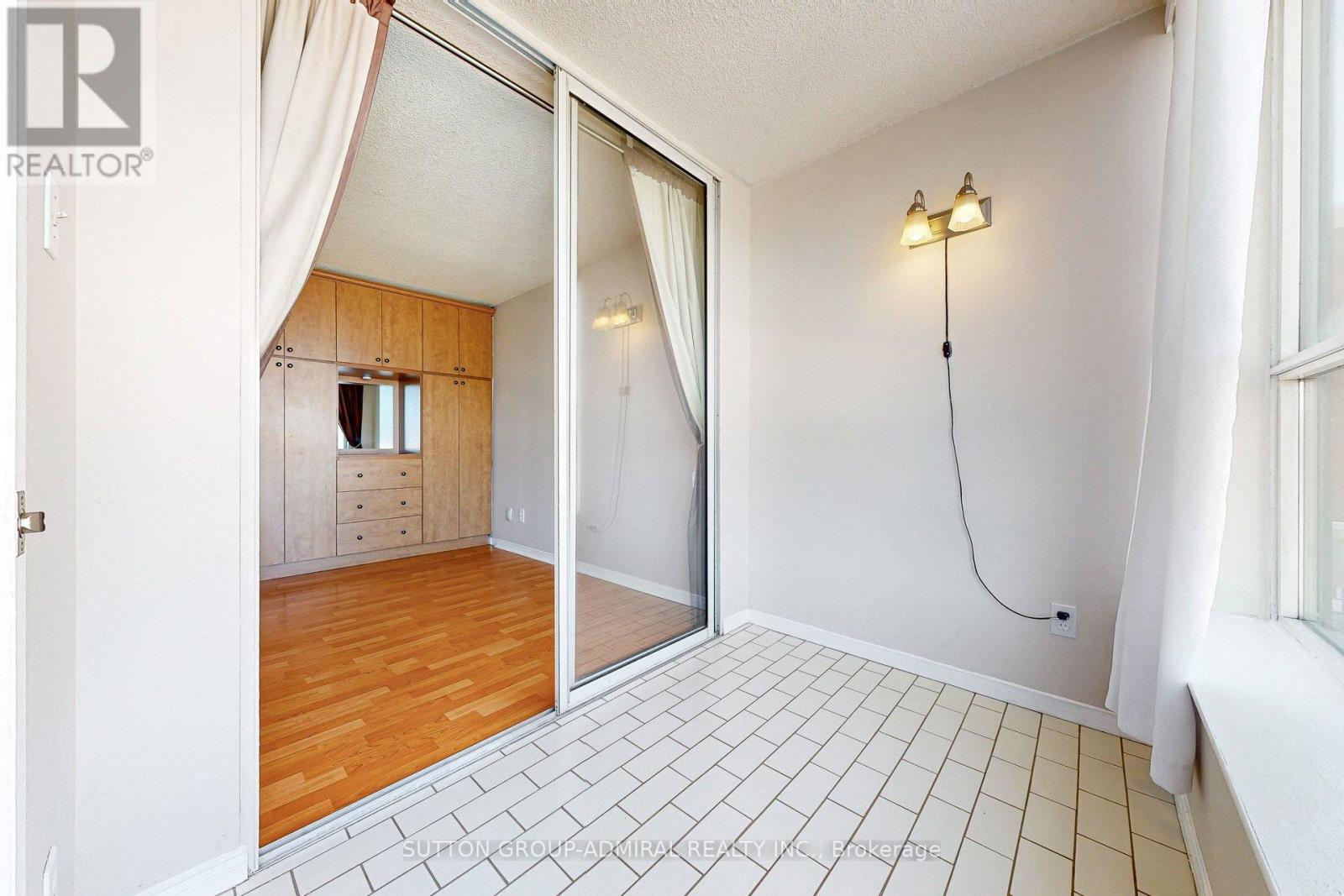 307 - 330 Mccowan Road, Toronto, Ontario  M1J 3N3 - Photo 22 - E12762796