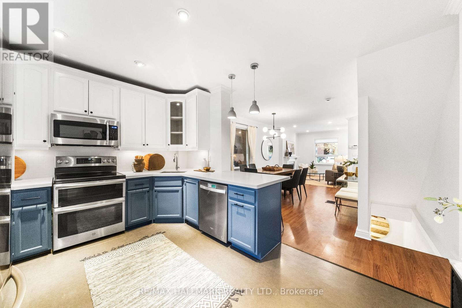 36 Mallon Avenue, Toronto, Ontario  M4M 1P8 - Photo 11 - E12762860