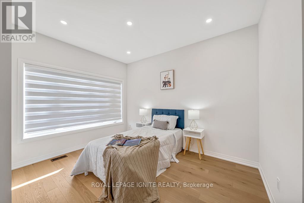 1160 Skyridge Boulevard, Pickering, Ontario  L1X 0M3 - Photo 33 - E12762906