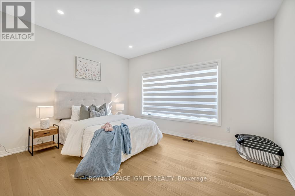 1160 Skyridge Boulevard, Pickering, Ontario  L1X 0M3 - Photo 35 - E12762906