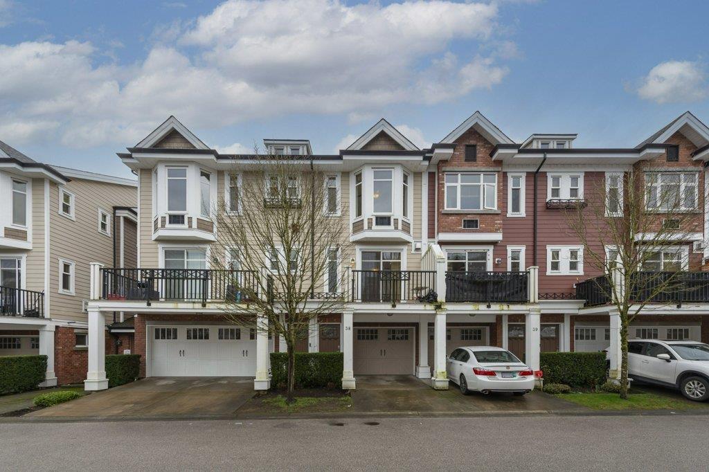 38 20738 84 Avenue, Langley, British Columbia  V2Y 0J6 - Photo 1 - R3087068