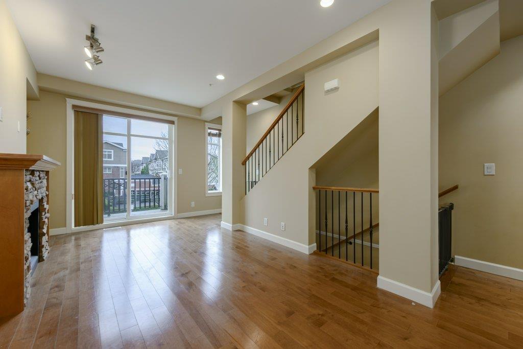 38 20738 84 Avenue, Langley, British Columbia  V2Y 0J6 - Photo 4 - R3087068