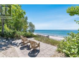 24 FINLEY DRIVE, Tiny, Ontario