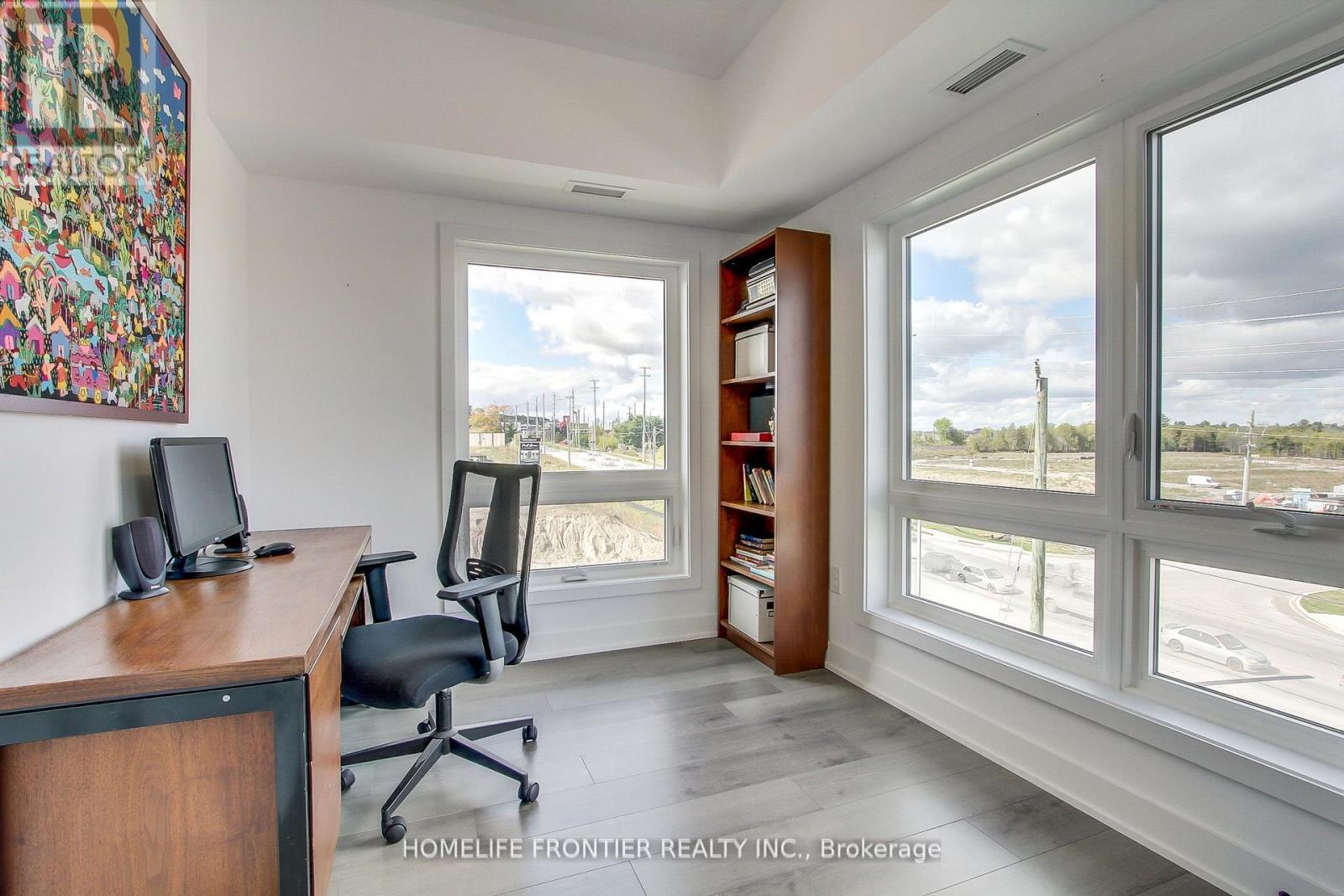 318 - 4 Spice Way, Barrie (Innis-Shore), Ontario  L9J 0M2 - Photo 14 - S12762874