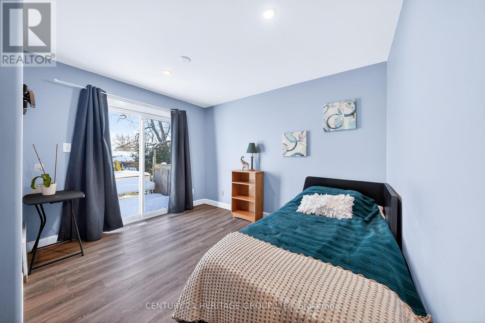 105 Maple Leaf Avenue, Orillia, Ontario  L3V 6Z1 - Photo 13 - S12762880