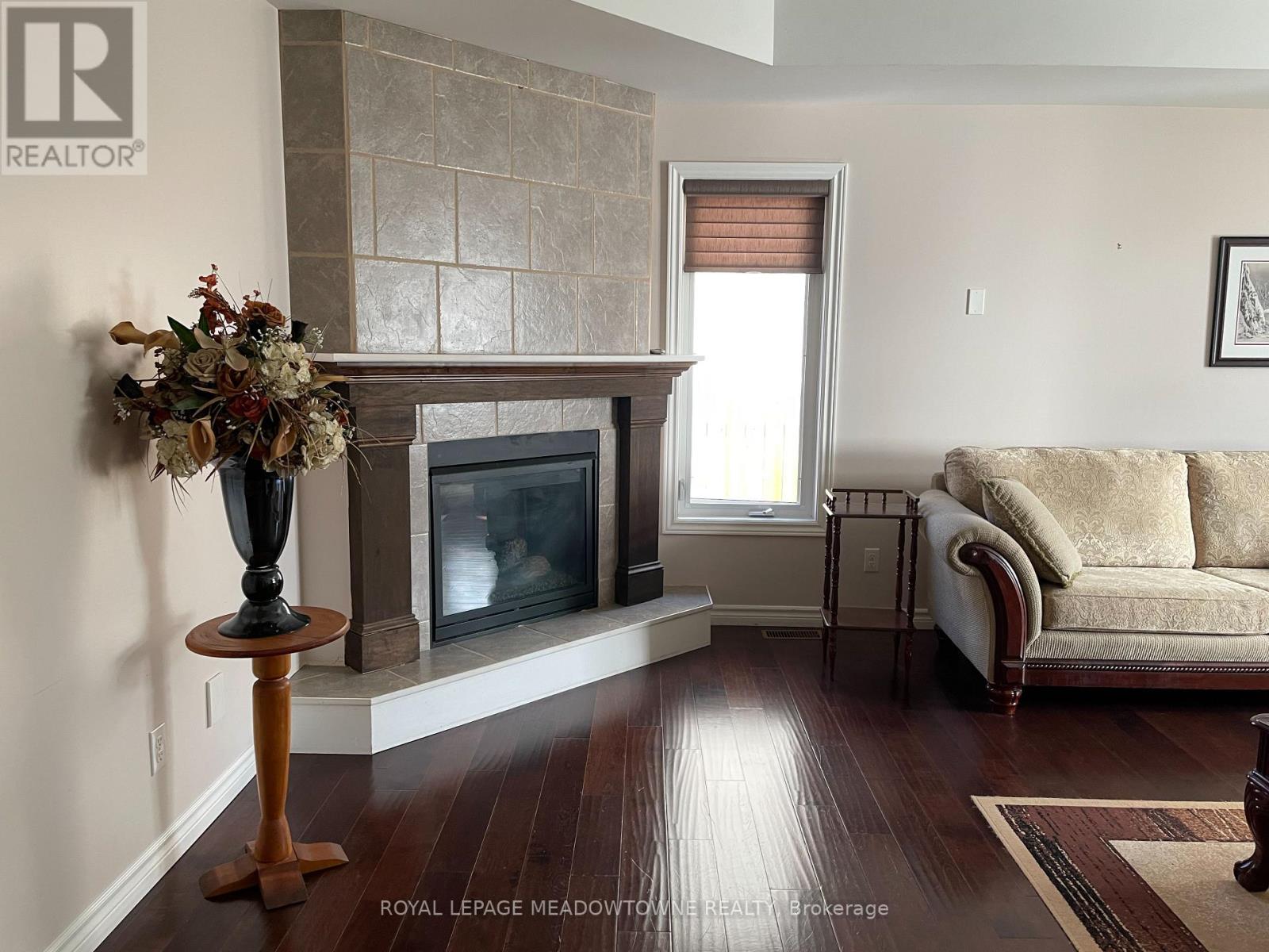 237 2nd Avenue, Hanover, Ontario  N4N 3S2 - Photo 8 - X12760896