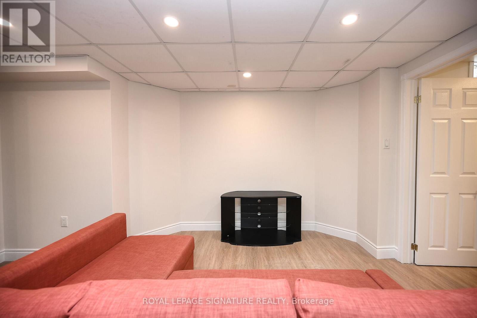 Basement - 3148 Velmar Drive, Mississauga, Ontario  L5M 6V8 - Photo 14 - W12762782