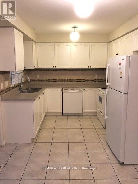 Upper - 85 Dells Crescent, Brampton, Ontario  L7A 2R4 - Photo 6 - W12762900