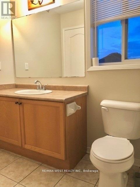 Upper - 85 Dells Crescent, Brampton, Ontario  L7A 2R4 - Photo 7 - W12762900