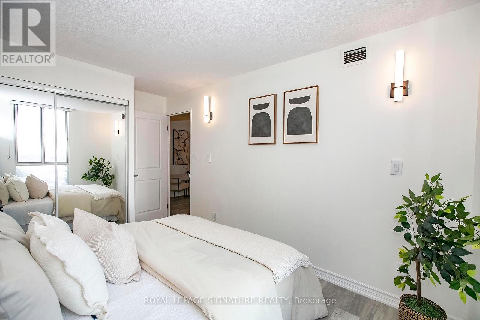 1516 - 145 Hillcrest Avenue, Mississauga (Cooksville), Ontario  L5B 3Z1 - Photo 42 - W12762926