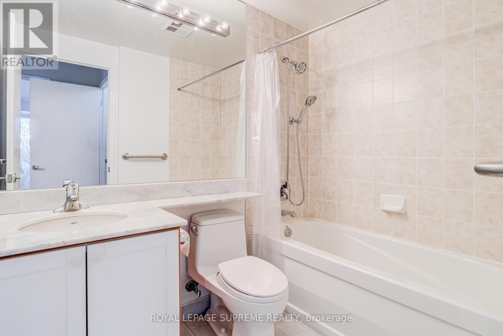208 - 38 Fontenay Court, Toronto, Ontario  M9A 5H5 - Photo 15 - W12762940