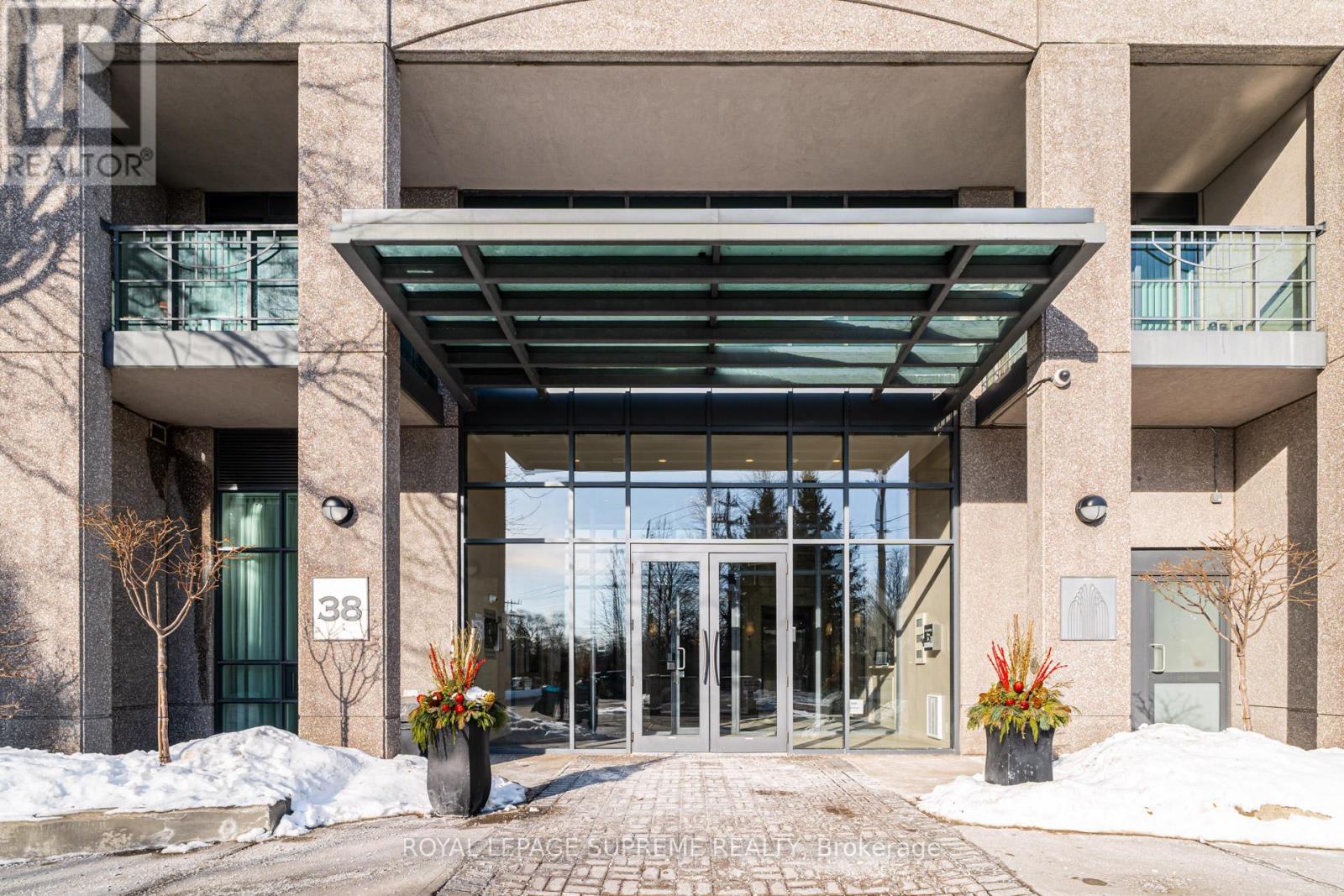 208 - 38 Fontenay Court, Toronto, Ontario  M9A 5H5 - Photo 2 - W12762940