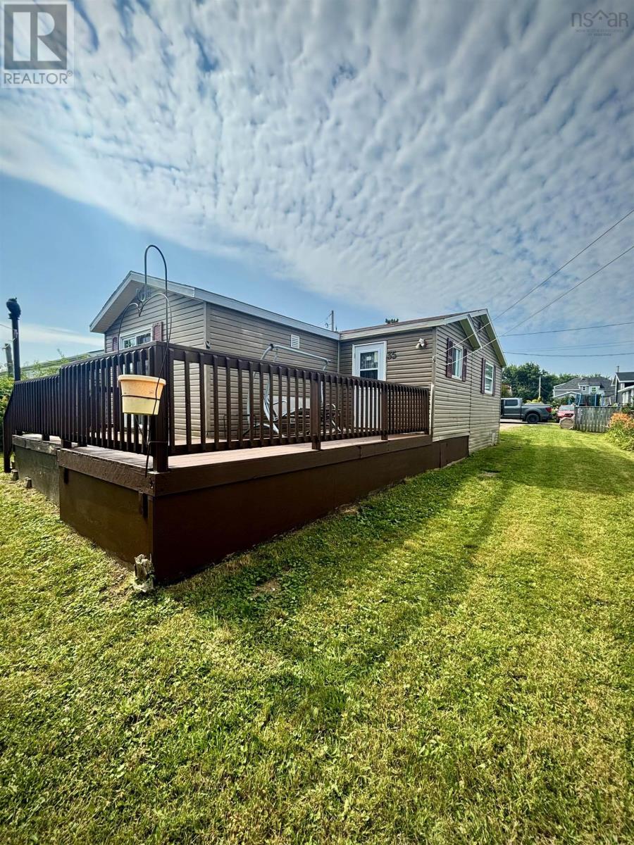 35 Allan J Memorial Avenue, Inverness, Nova Scotia  B0E 1N0 - Photo 9 - 202519336