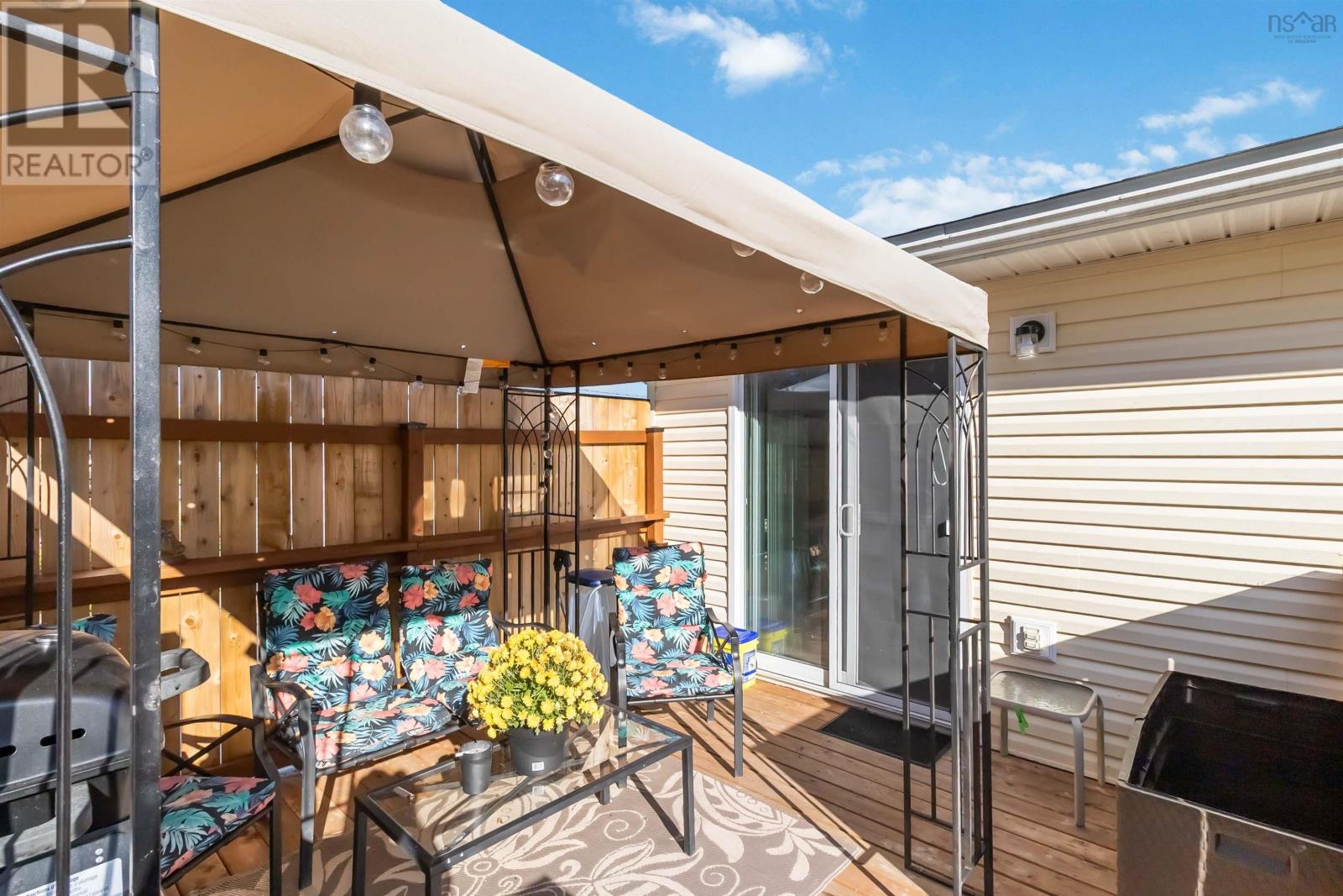 45 Grove Avenue, Beaver Bank, Nova Scotia  B4G 1B7 - Photo 30 - 202600057