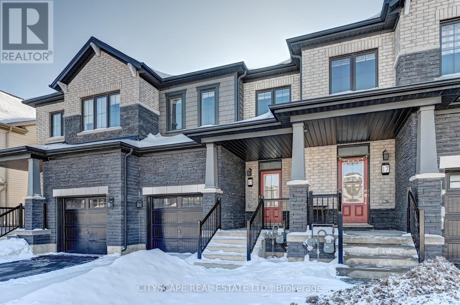 15 Amos Avenue, Brantford, Ontario  N3T 5L5 - Photo 2 - X12762730