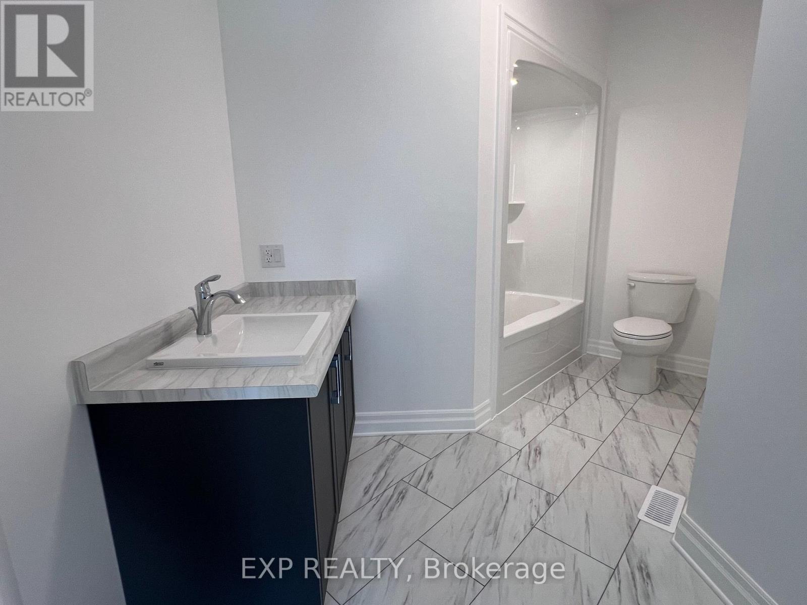 Main - 7532 Splendour Drive, Niagara Falls, Ontario  L2H 3V9 - Photo 11 - X12762788