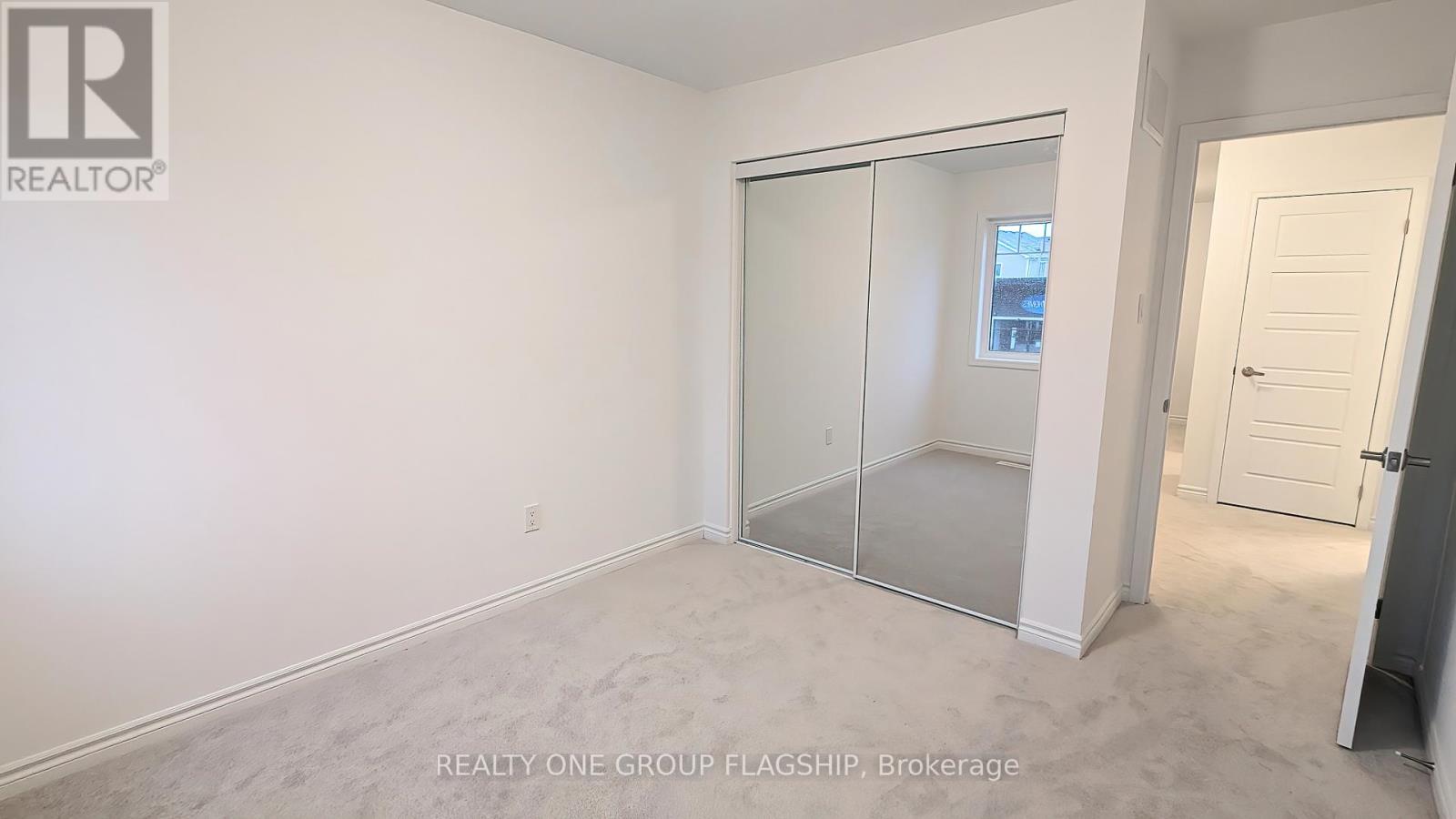 19 Histand Trail, Kitchener, Ontario  N2R 0S2 - Photo 13 - X12762910