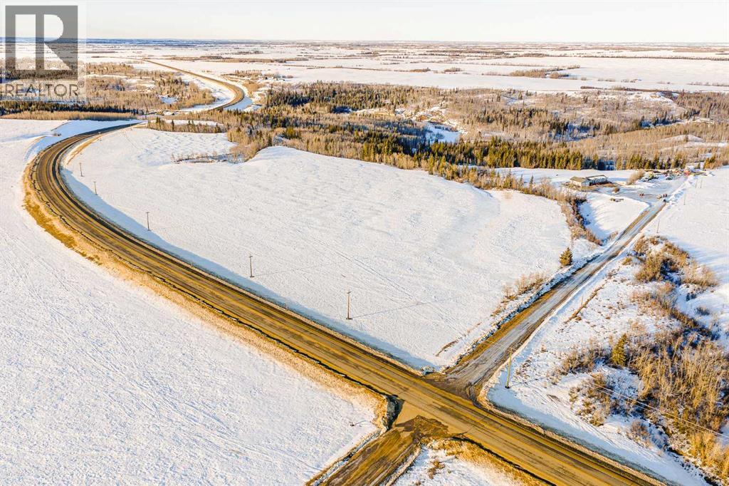 781004 42 Range, Rural Spirit River No. 133, Alberta  T0H 3A0 - Photo 3 - A2280959