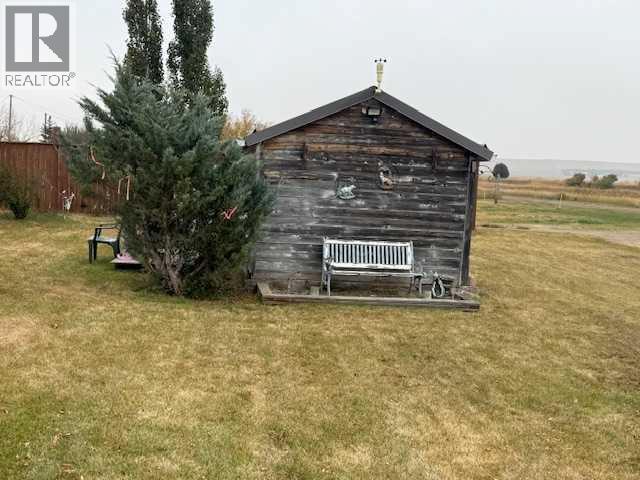 120 Main Street, Michichi, Alberta  T0J 0Y0 - Photo 5 - A2262174
