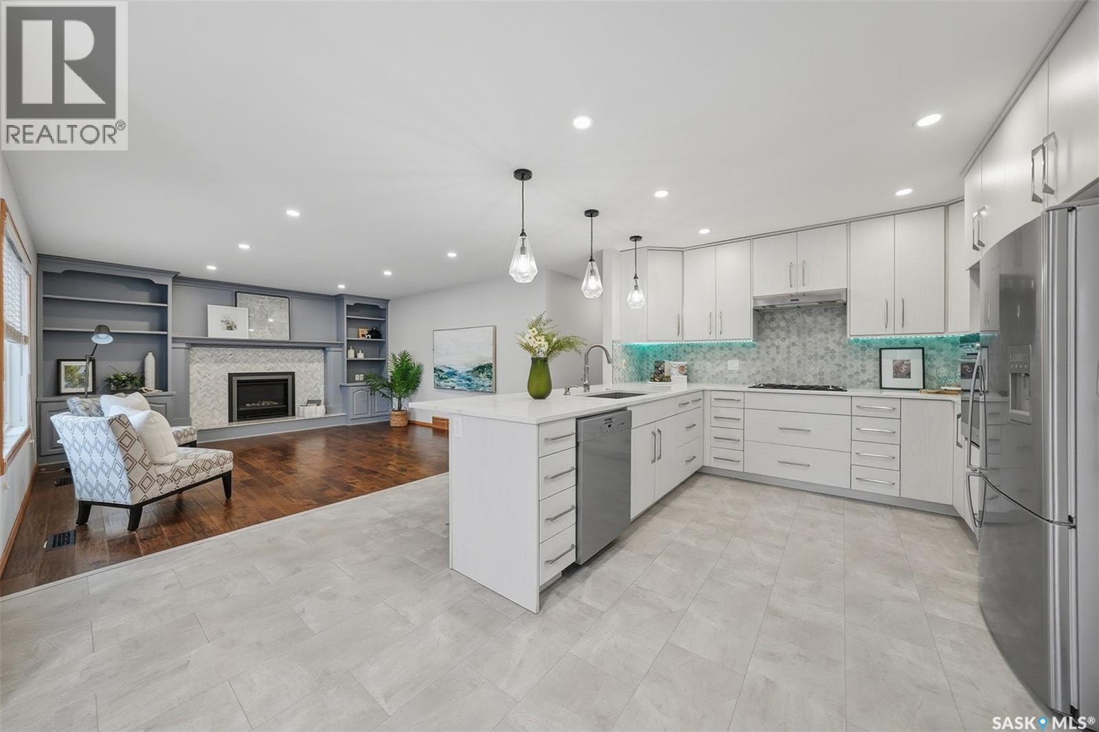 214 Braeburn Place, Saskatoon, Saskatchewan  S7V 1A4 - Photo 5 - SK027947