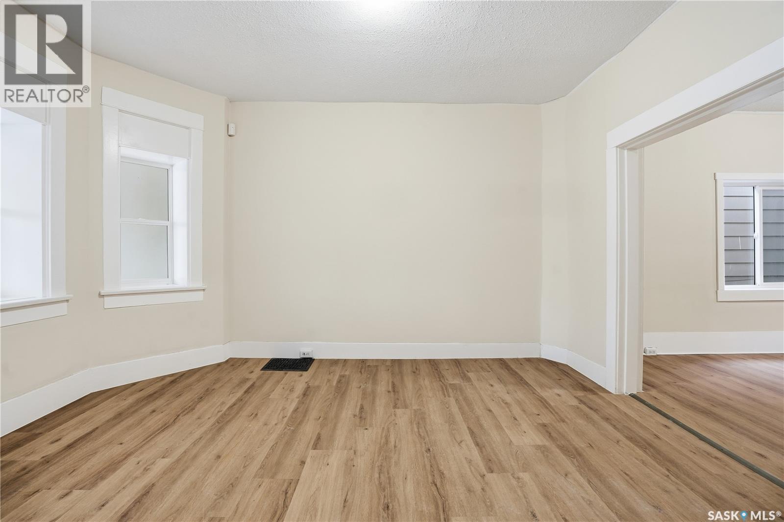 1864 Montreal Street, Regina, Saskatchewan  S4P 1L1 - Photo 9 - SK027918