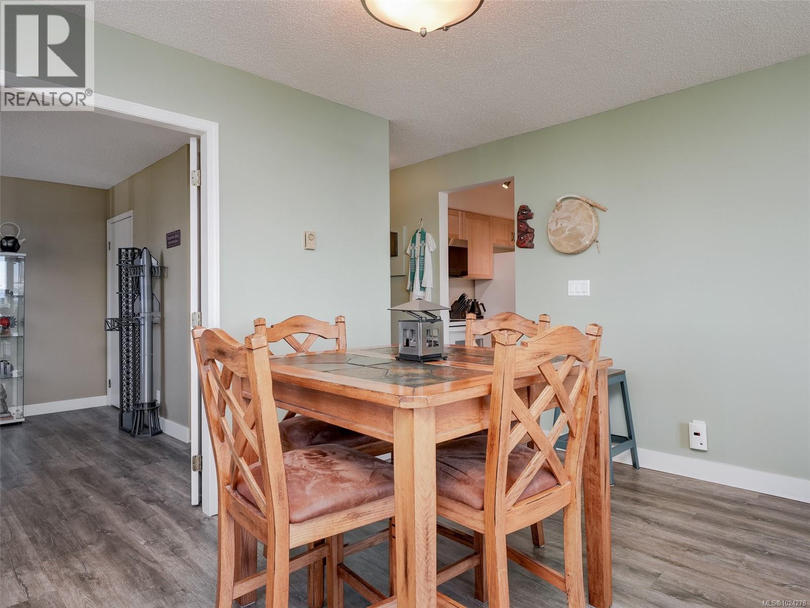 905 325 Maitland St, Victoria, British Columbia  V9A 7E9 - Photo 9 - 1024278