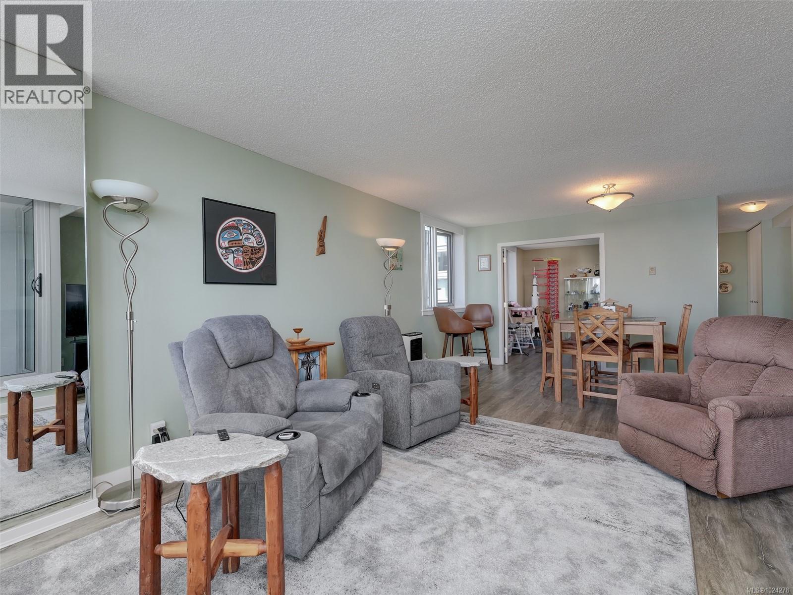 905 325 Maitland St, Victoria, British Columbia  V9A 7E9 - Photo 7 - 1024278